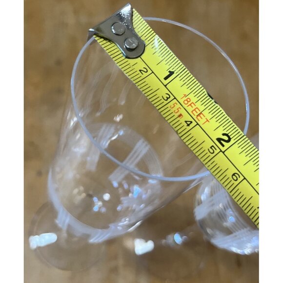 2 Etched Plaid Crystal Flute Glass Signed Like The Ralph Lauren Randolph Design - Picture 5 of 7